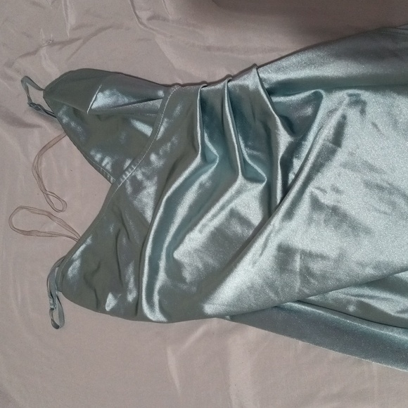 Dress - Picture 1 of 3